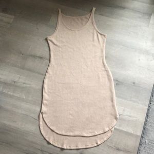 Taupe PYLO dress